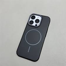 Black - Grey ULTRA THIN SHOCKPROOF MAGSAFE CASE